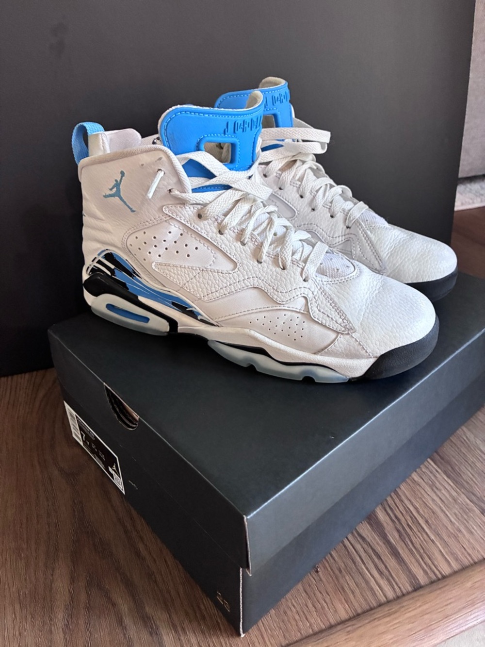 Jordan MVP Youth High-Top Sneakers in White and University Blue Size Youth 7